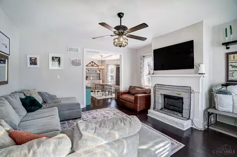 2102 Sutton Rd, Cincinnati, OH 45230 photo 6