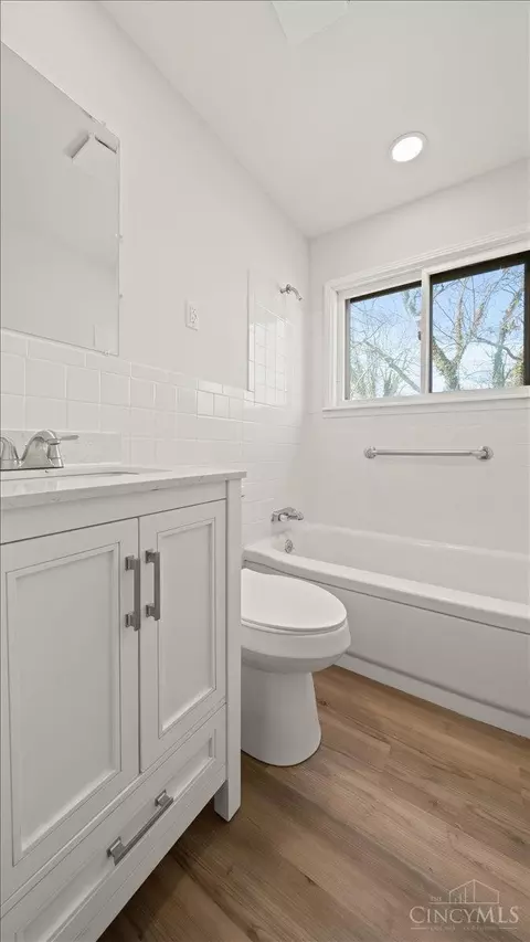 8457 Plainfield Rd, Cincinnati, OH 45236 photo 23