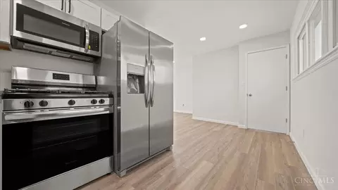 8457 Plainfield Rd, Cincinnati, OH 45236 photo 9