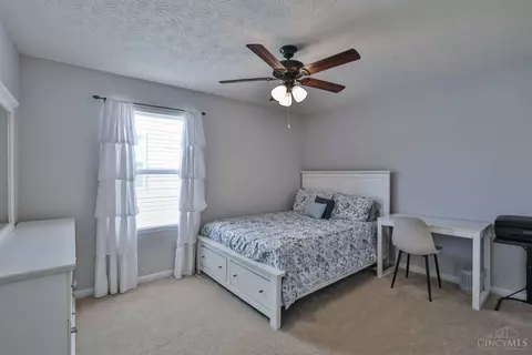 887 Anson Dr, Cincinnati, OH 45245 photo 17