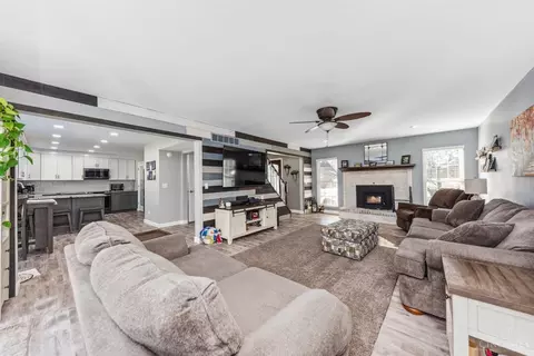1024 Vixen Dr, Cincinnati, OH 45245 photo 11