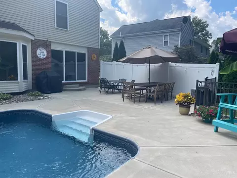 1024 Vixen Dr, Cincinnati, OH 45245 photo 48