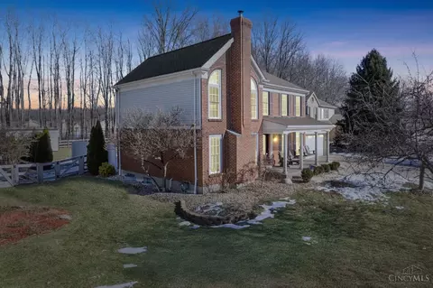 1024 Vixen Dr, Cincinnati, OH 45245
