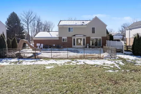 1024 Vixen Dr, Cincinnati, OH 45245 photo 7