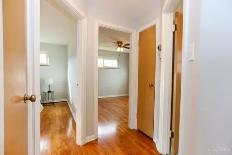 Entry Way - 136 Riddle Rd, Woodlawn, OH 45215 photo 1 of 2