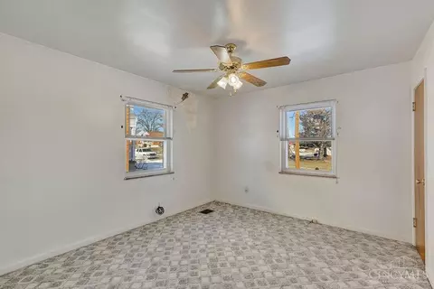 Bedroom - 1631 Marilyn Ln, Cincinnati, OH 45231 photo 1 of 5