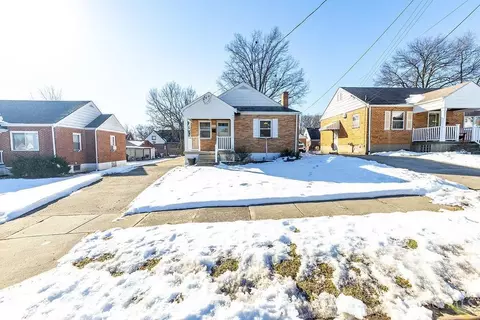 Exterior - 1631 Marilyn Ln, Cincinnati, OH 45231 photo 2 of 5