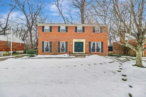 1936 Gainsborough Ln, Anderson Twp, OH 45230