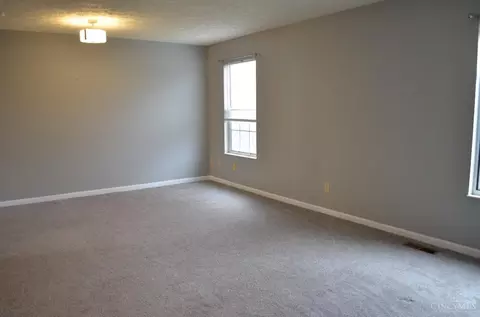 Living - 5609 Regimental Pl, Cincinnati, OH 45239 photo 3 of 3
