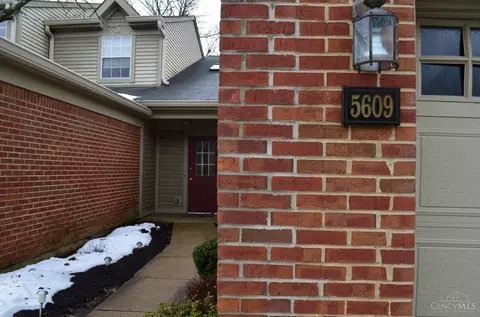 Exterior - 5609 Regimental Pl, Cincinnati, OH 45239 photo 2 of 3