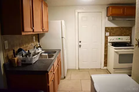 Kitchen - 891 Jackson St, Lincoln Heights, OH 45215 photo 1 of 1