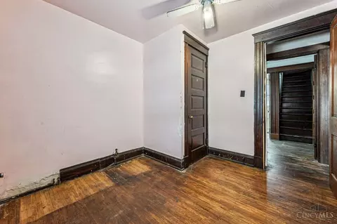 3480 Vine St, Cincinnati, OH 45220 photo 15
