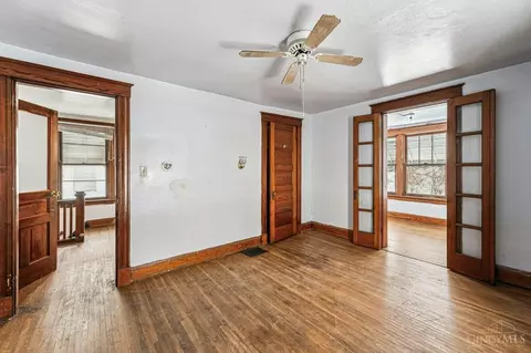 3480 Vine St, Cincinnati, OH 45220 photo 16