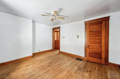 3480 Vine St, Cincinnati, OH 45220 photo 20