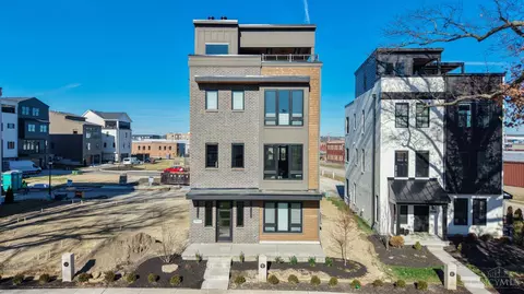 2944 Robertson Ave, Cincinnati, OH 45209