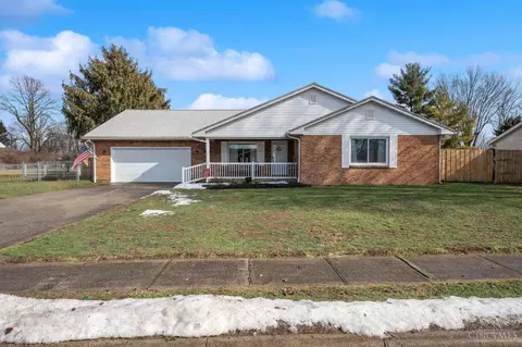 240 Alumni Cir, Wilmington, OH 45177