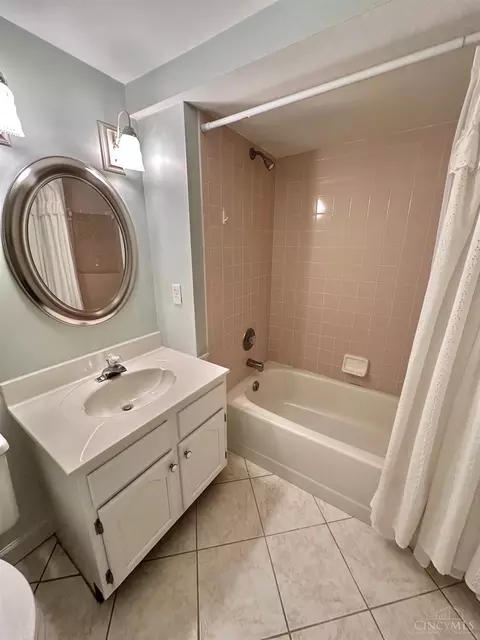 6806 Sandharbor Ct, Hamilton Township, OH 45039 photo 34