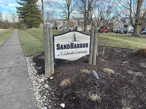 6806 Sandharbor Ct, Hamilton Township, OH 45039 photo 2