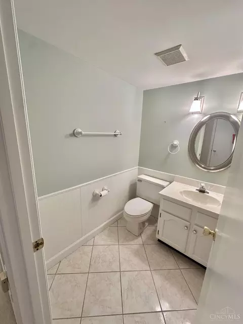 6806 Sandharbor Ct, Hamilton Township, OH 45039 photo 8