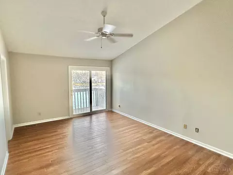 6806 Sandharbor Ct, Hamilton Township, OH 45039 photo 9