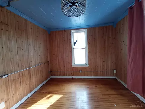 Other - 9481 Beech Dr, Cincinnati, OH 45231 photo 2 of 8