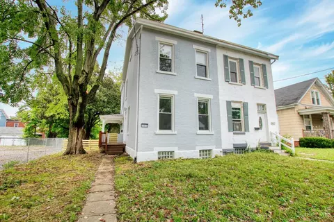 1410 Laidlaw Ave, Cincinnati, OH 45237