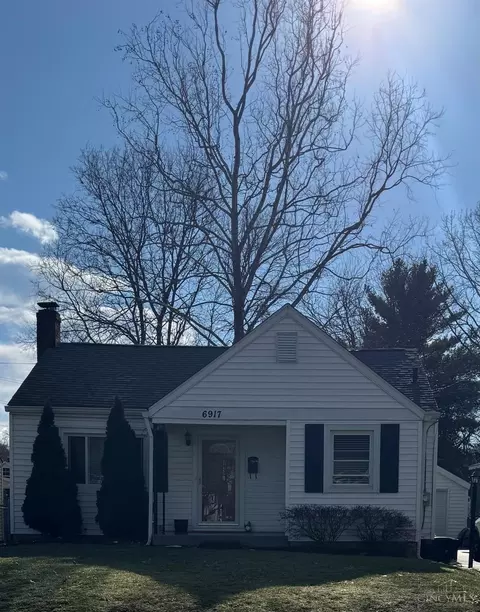6917 Edith St, Newtown, OH 45244