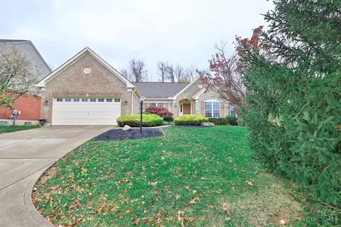 5262 Commons Ct, South Lebanon, OH 45065