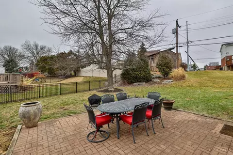 1289 Linneman Rd, Cincinnati, OH 45238 photo 37