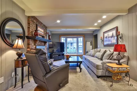 1289 Linneman Rd, Cincinnati, OH 45238 photo 9