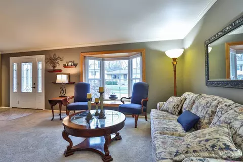 1289 Linneman Rd, Cincinnati, OH 45238 photo 7