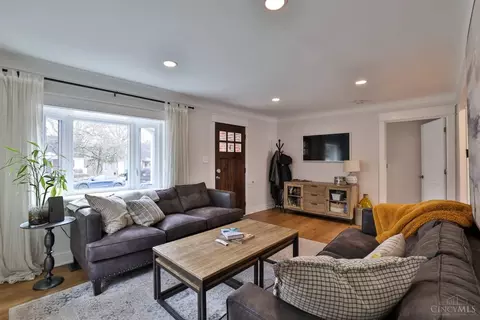 1341 Custer Ave, Cincinnati, OH 45208 photo 3
