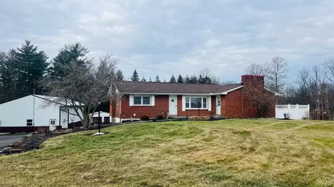 5401 St Rt 247, Hillsboro, OH 45133