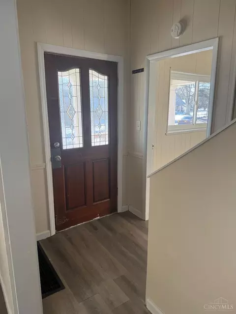 Entry Way - 2040 N Bend Rd, Cincinnati, OH 45224 photo 1 of 4