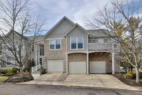 5345 Cooper Rd, Montgomery, OH 45242