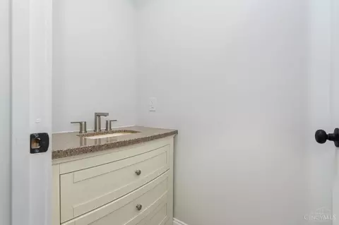 Bath - 119 Grove St, Blanchester, OH 45107 photo 1 of 3