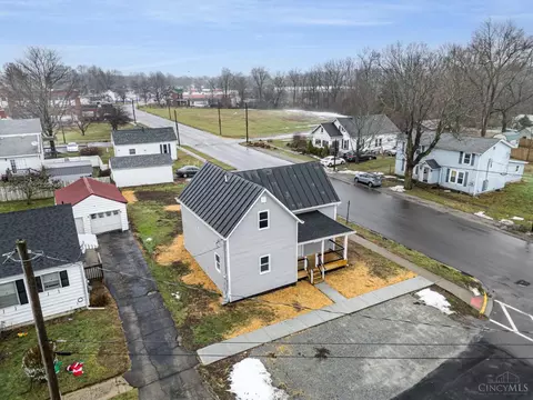 View/Area - 119 Grove St, Blanchester, OH 45107 photo 2 of 5