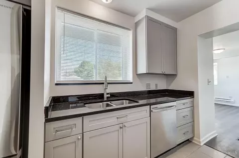 3790 W Fork Rd, Cincinnati, OH 45247 photo 8
