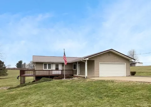 5347 Caryl Acres Dr, Ripley, OH 45167