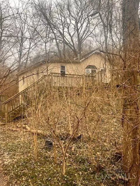 5418 Marshall Ave, Cleves, OH 45002