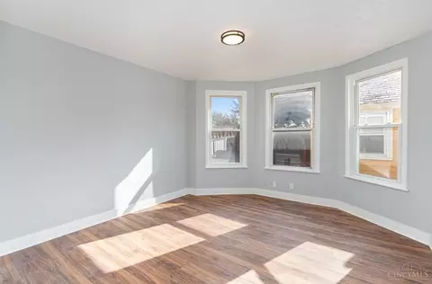 Living - 910 Kirbert Ave, Cincinnati, OH 45205 photo 3 of 3