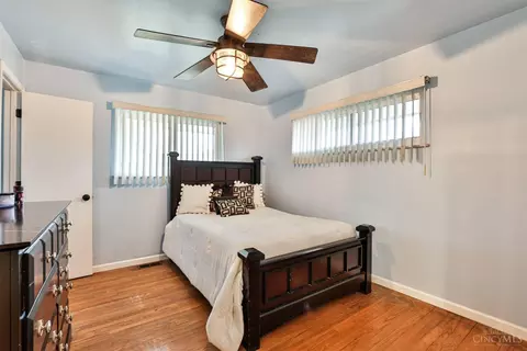 Bedroom - 2487 Aquarius Dr, Cincinnati, OH 45231 photo 2 of 7