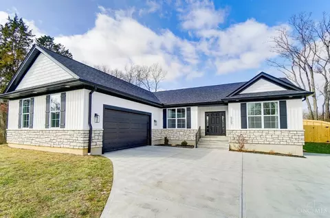5109 Valley Ridge Rd, Cincinnati, OH 45247