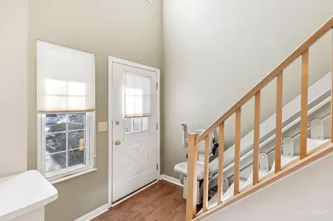 446 Napa Ct, Cincinnati, OH 45255 photo 4