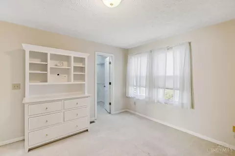 446 Napa Ct, Cincinnati, OH 45255 photo 16