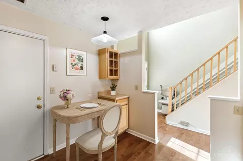 446 Napa Ct, Cincinnati, OH 45255 photo 15