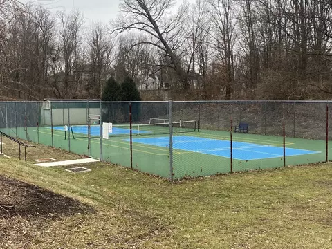 446 Napa Ct, Cincinnati, OH 45255 photo 36