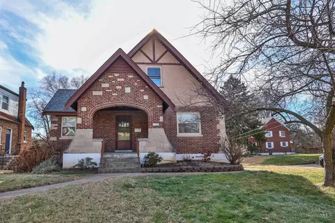 5121 Ralph Ave, Cincinnati, OH 45238