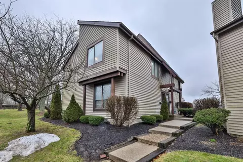 98 St Andrews Dr, Cincinnati, OH 45245