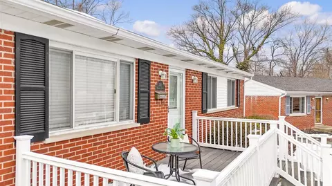 3981 Virginia Ct, Cincinnati, OH 45248